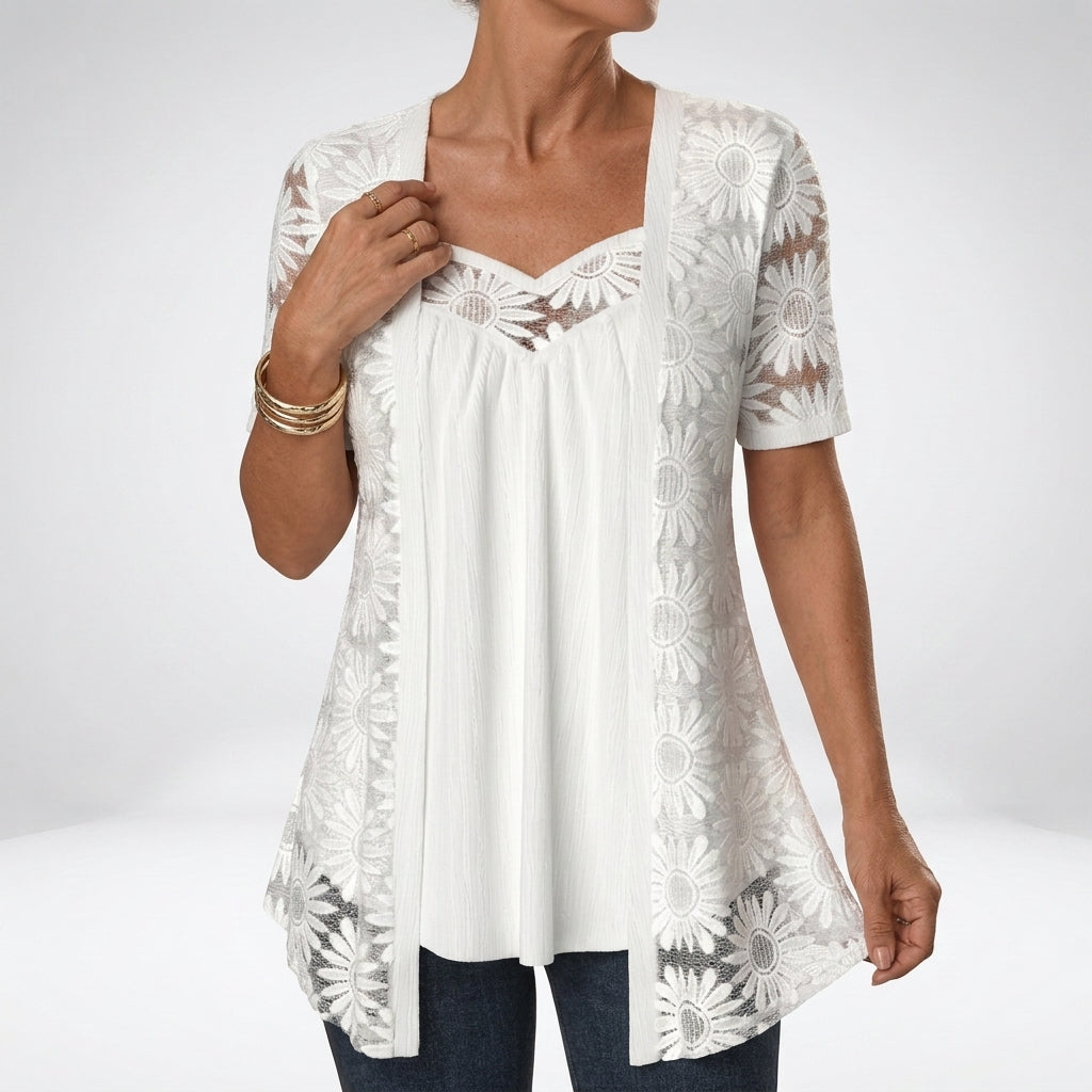 Prudence™ | Blouse blanche avec dentelle et manches courtes