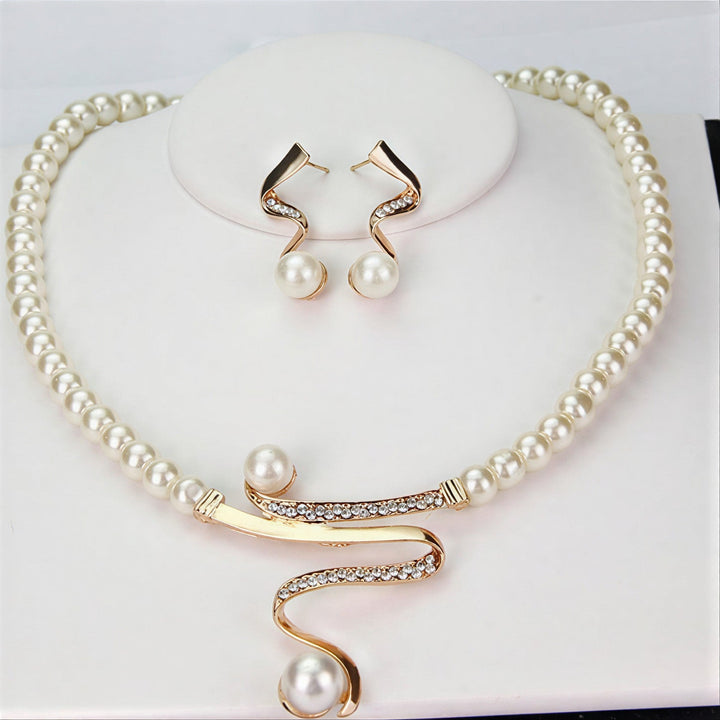 Ensemble de Collier en Perles Naturelles Élégantes