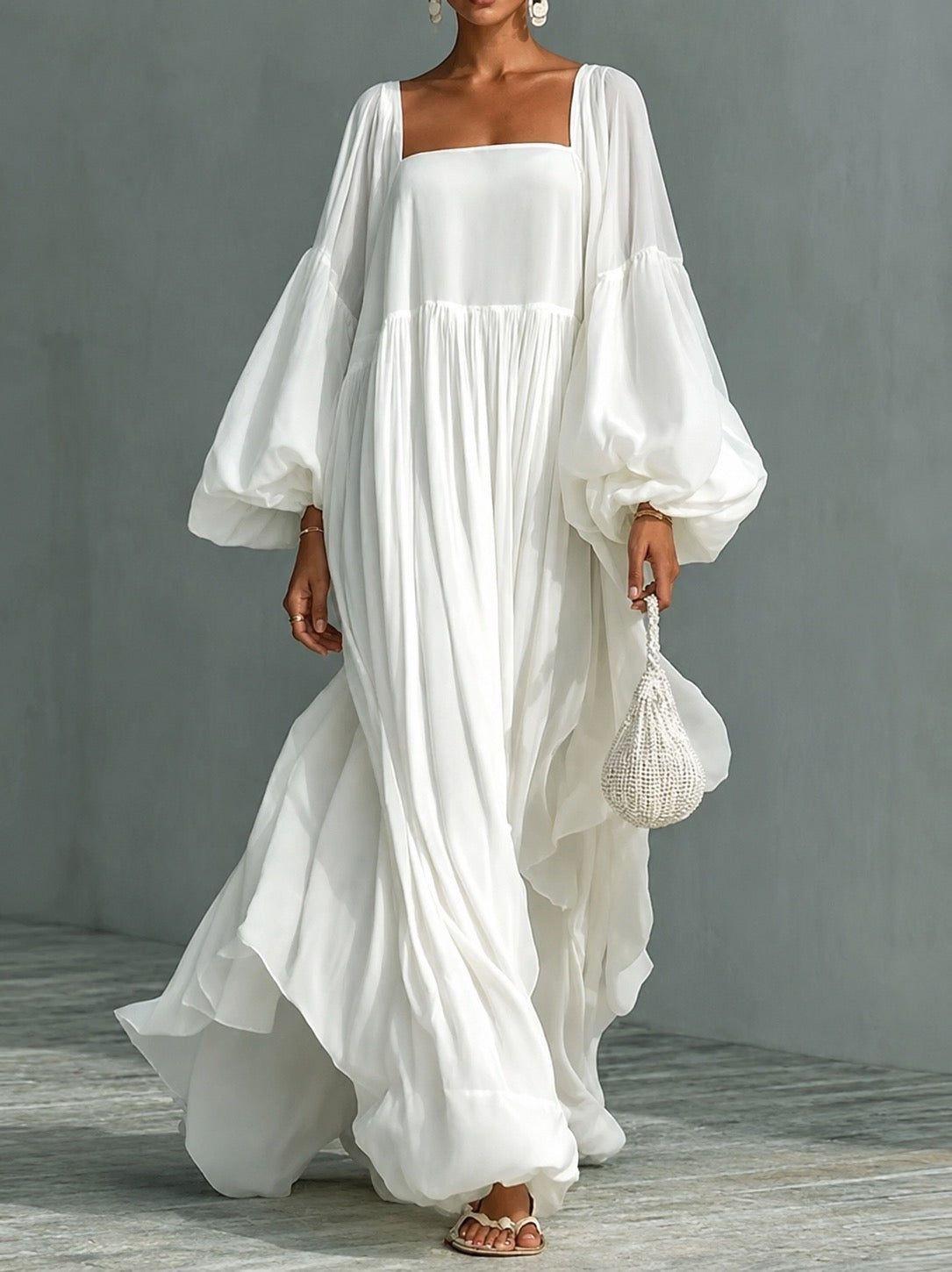 Robe Maxi à Manches Bouffantes et Décolleté Carré Caroline