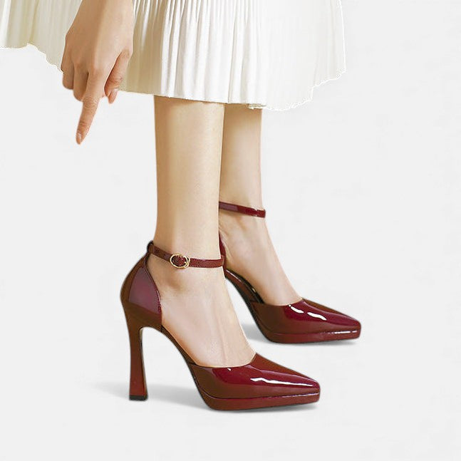 Talons en Cuir Véritable Poli et Élégant