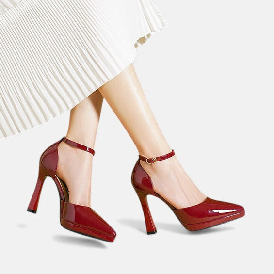 Talons en Cuir Véritable Poli et Élégant