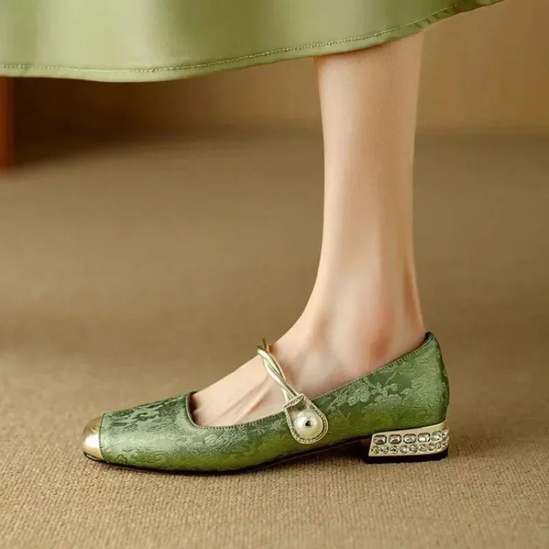 Talons Mary Jane Vintage avec Straps en Perles