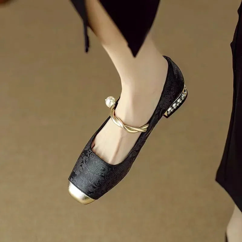 Talons Mary Jane Vintage avec Straps en Perles