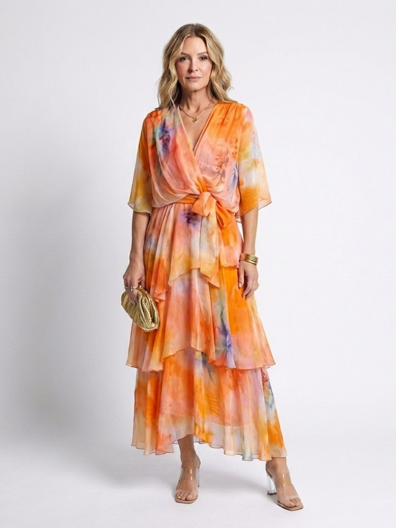 Calista | Robe maxi à décolleté en V, taille à nouer, en couches transparentes