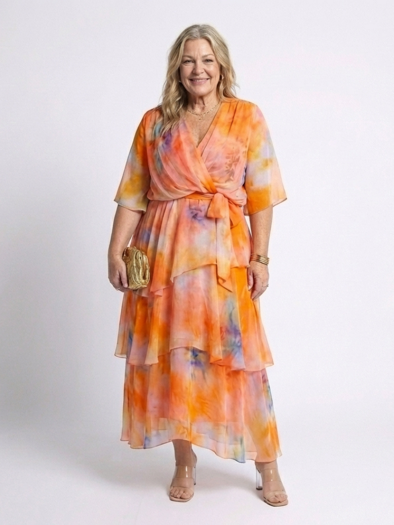 Calista | Robe maxi à décolleté en V, taille à nouer, en couches transparentes