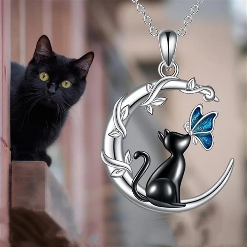 Collier Pendentif en Cristal de Chat de Lune et Papillon