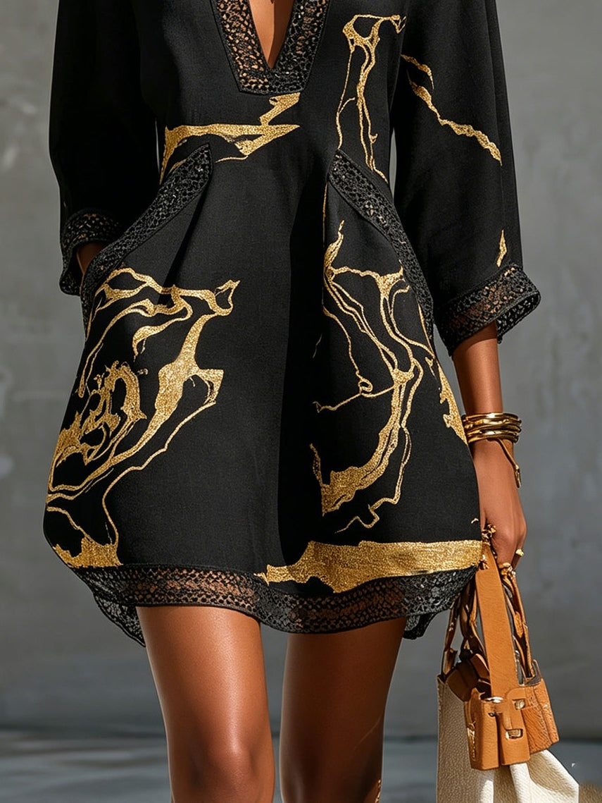 Robe Mini en Dentelle au Crochet Imprimée Noir Or à Col V