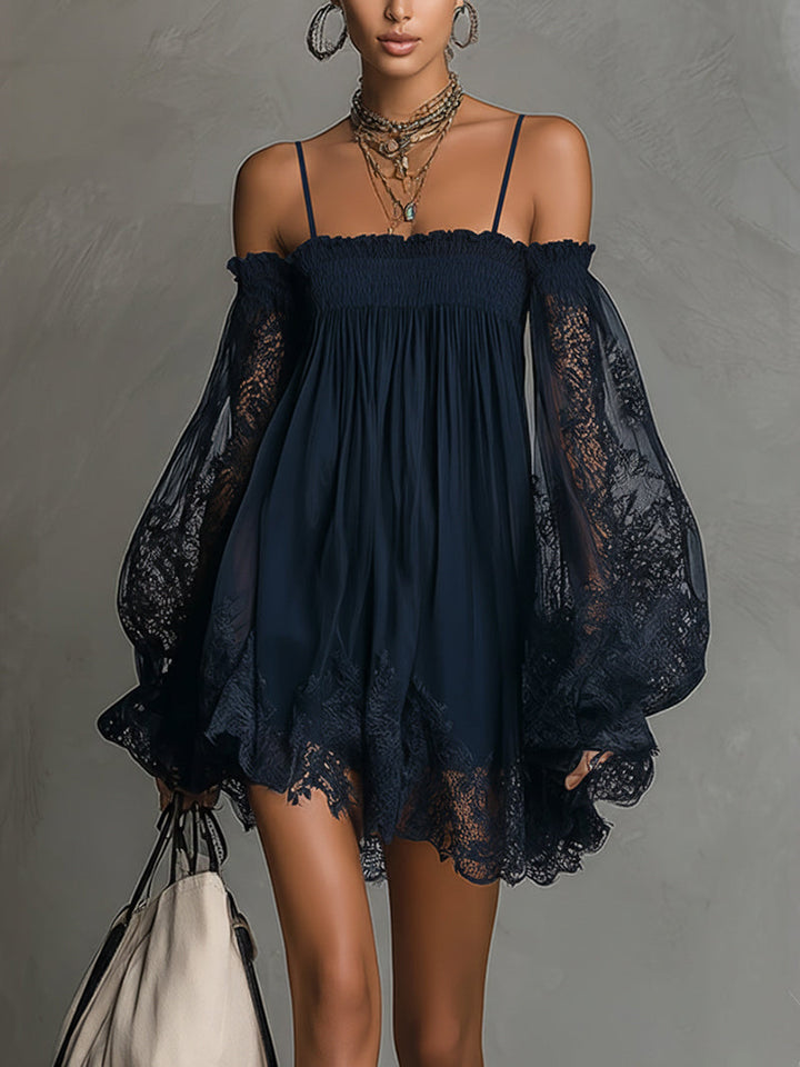 Noemi | Robe mini en chiffon bleu marine avec décolleté off-shoulder