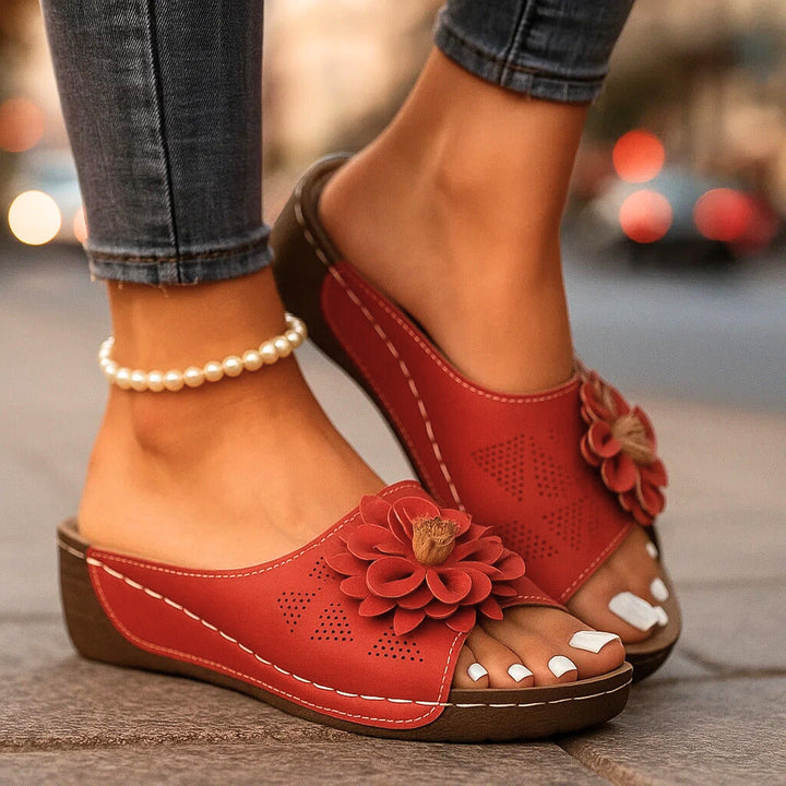 ROSALINA BLOSSOM CUIR SLIP-ONS