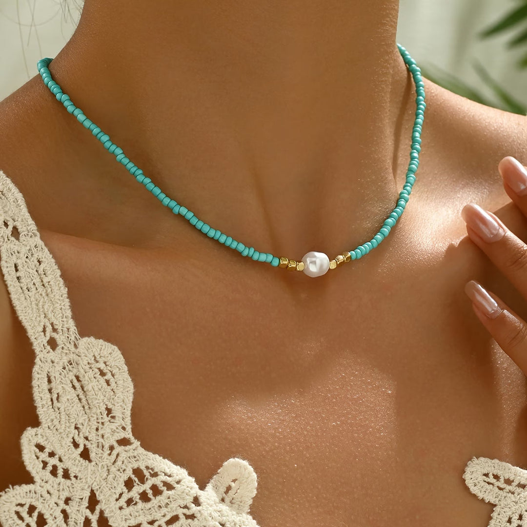 Collier Minimaliste en Turquoise et Perles