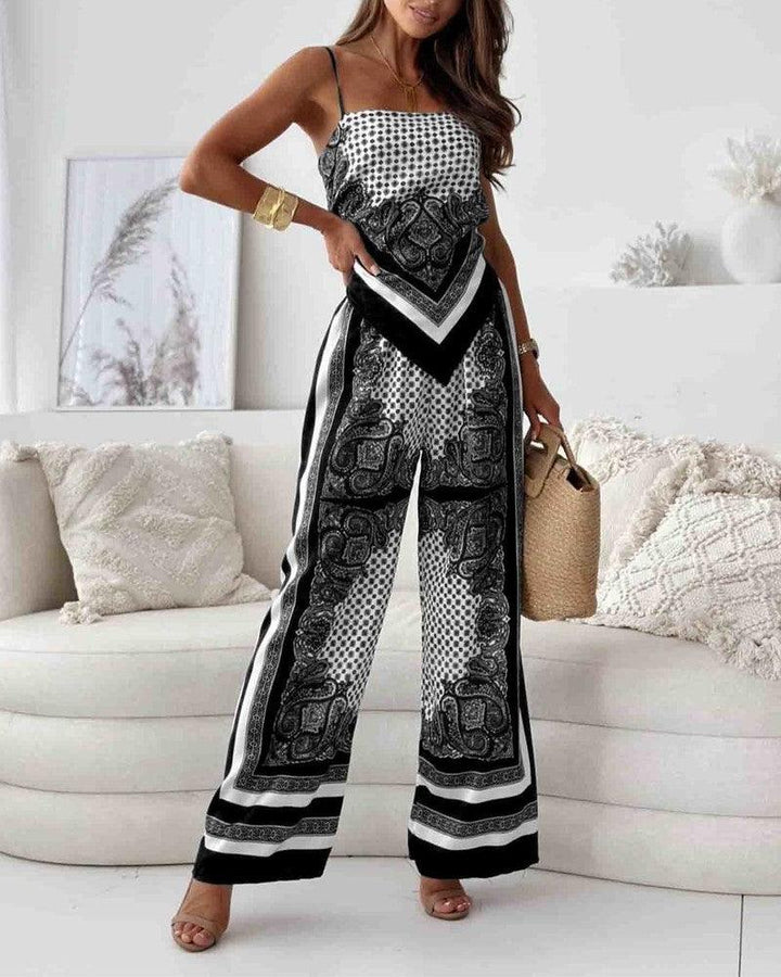 Helen | Ensemble de Vêtement à Lacets et Pantalon Prêt pour les Vacances