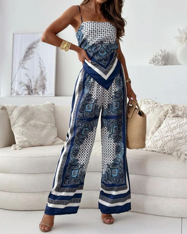Helen | Ensemble de Vêtement à Lacets et Pantalon Prêt pour les Vacances