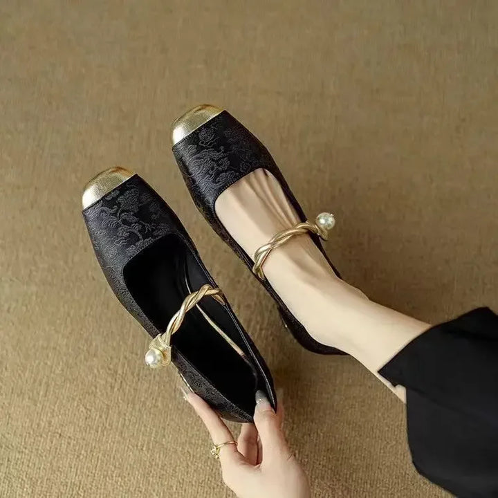 Talons Mary Jane Vintage avec Straps en Perles