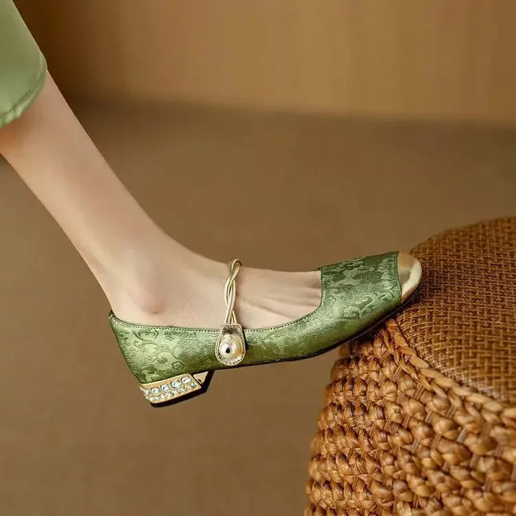 Talons Mary Jane Vintage avec Straps en Perles