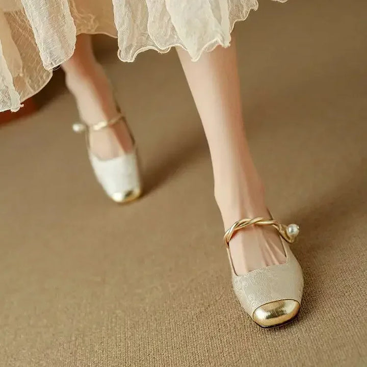 Talons Mary Jane Vintage avec Straps en Perles