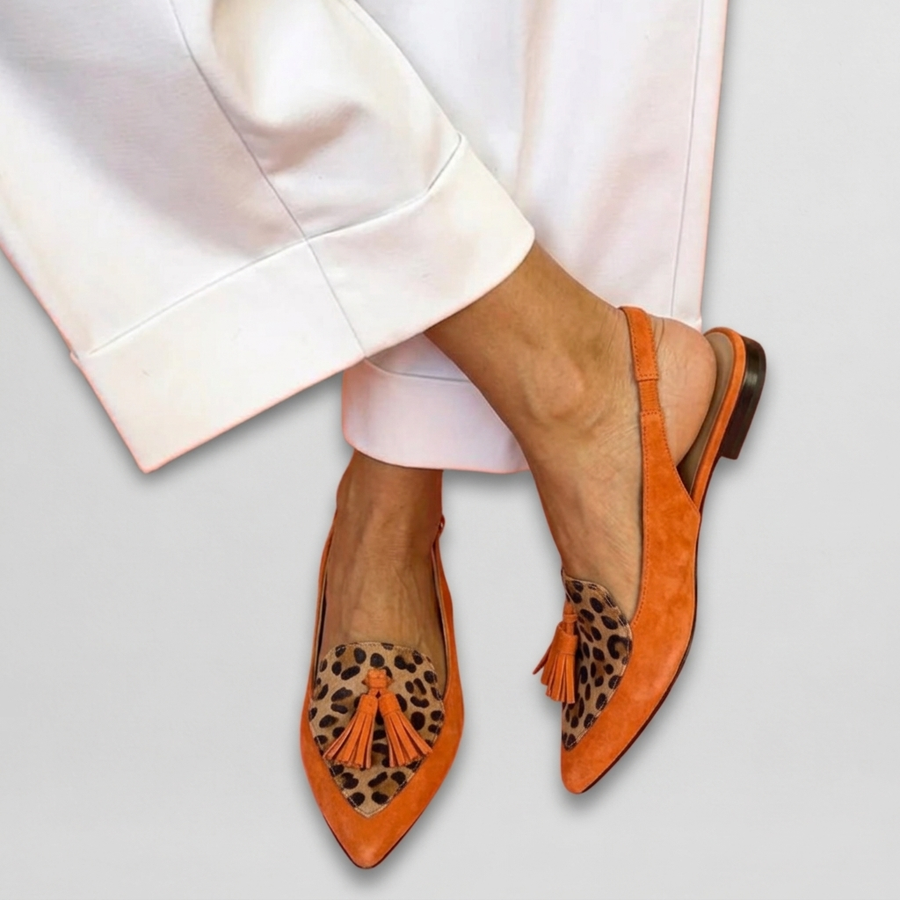Eliza | Sandales avec des brides et des pompons